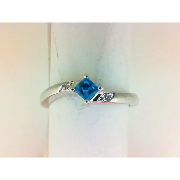 Fashion Ring Barthau Jewellers Stouffville, ON