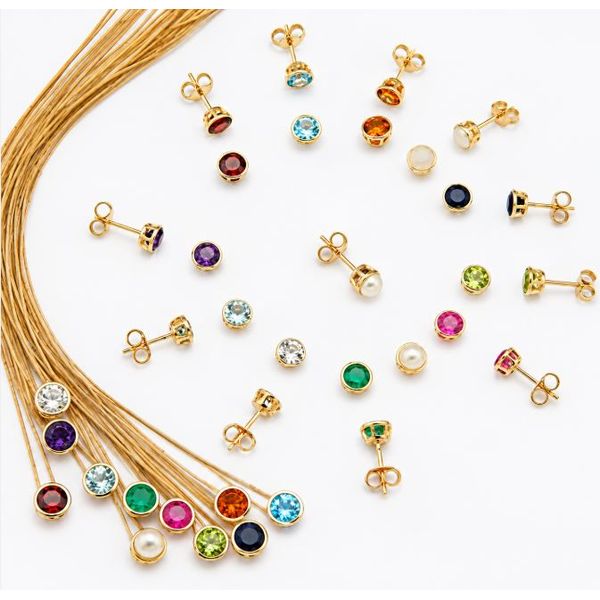 Gemstone Necklace Image 2 Barthau Jewellers Stouffville, ON