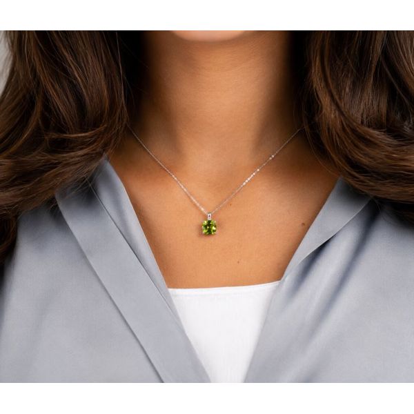 Gemstone Necklace Image 2 Barthau Jewellers Stouffville, ON