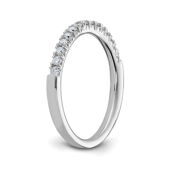 Moissanite Image 5 Barthau Jewellers Stouffville, ON