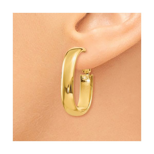 14KY Hoop Earrings Image 3 Barthau Jewellers Stouffville, ON
