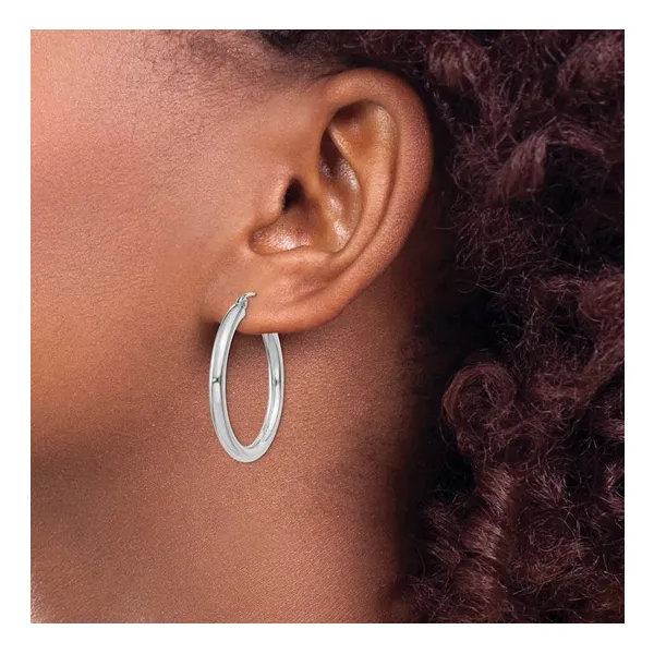 14K White Gold 30MM Hoop Earrings Image 3 Barthau Jewellers Stouffville, ON