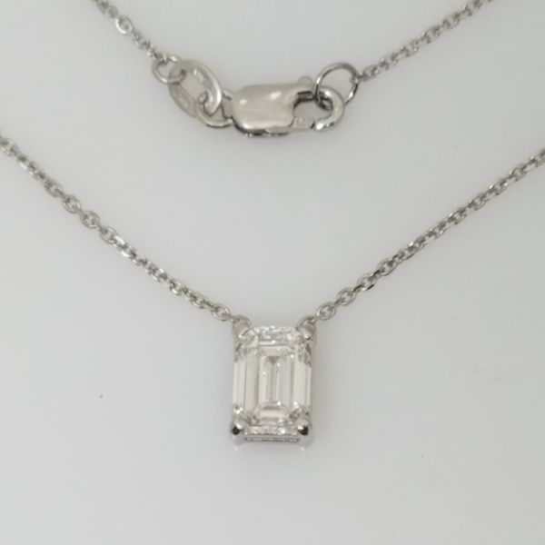 Gold Pendant/Charms Image 2 Barthau Jewellers Stouffville, ON