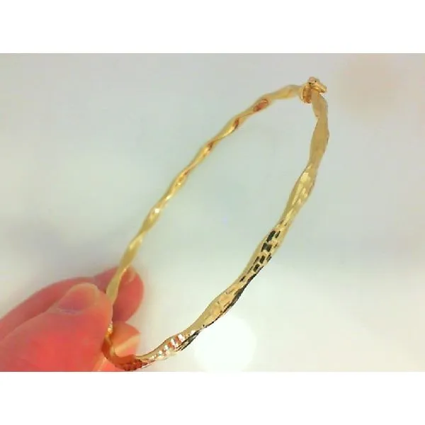 14K Yellow Gold Diamond Cut Twist Hinged Bangle Bracelet Image 2 Barthau Jewellers Stouffville, ON