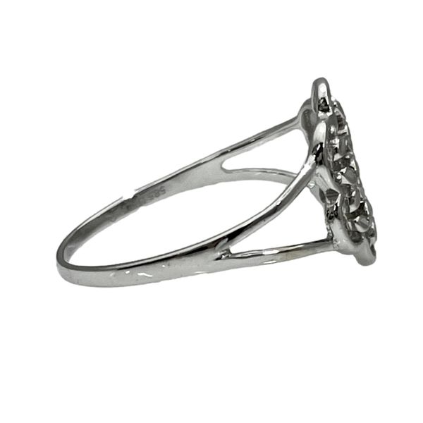 Estate Rings Image 2 Barthau Jewellers Stouffville, ON