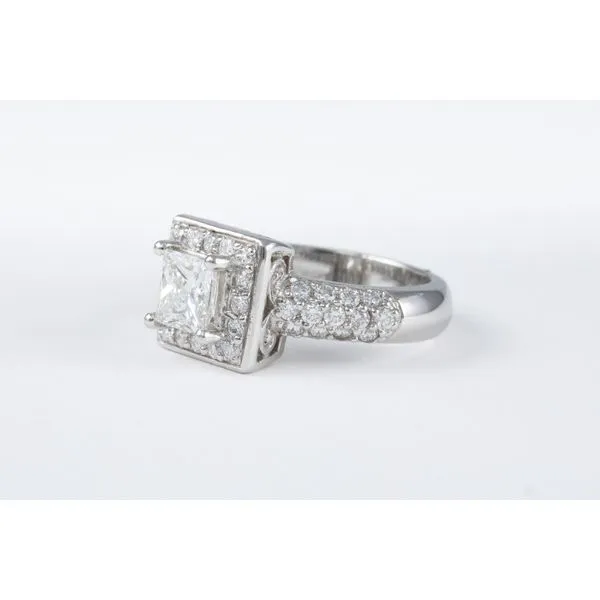 Princess Cut Halo Diamond Engagement Ring Image 2 Bashinski Fine Gems & Jewelry, Inc Macon, GA
