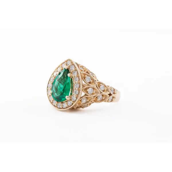 Emerald and Diamond Ring Image 2 Bashinski Fine Gems & Jewelry, Inc Macon, GA