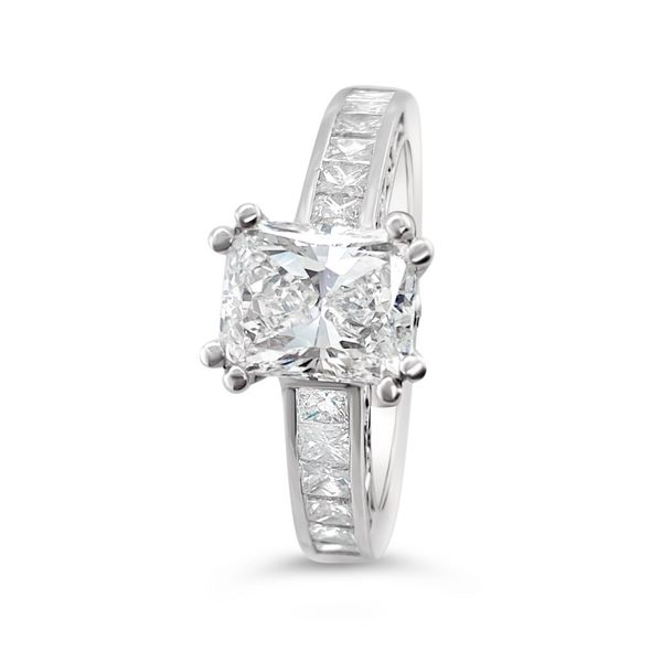 Radiant Cut Diamond Engagement Ring Image 3 Baxter's Fine Jewelry Warwick, RI