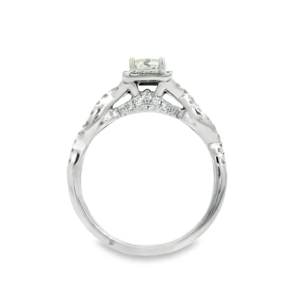 Princess Cut Engagement Ring thumb image 3