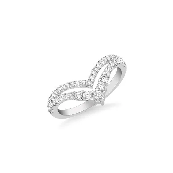 Curved Diamond Band