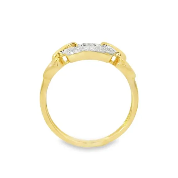 Pave Link Ring