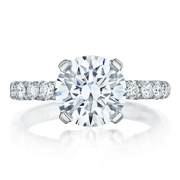 18k Round Solitaire Engagement Ring