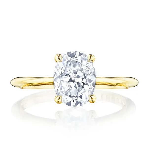18k Oval Solitaire Engagement Ring