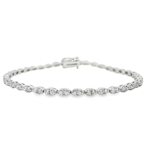 Oval Illusion Diamond Tennis Bracelet Baxter's Fine Jewelry Warwick, RI
