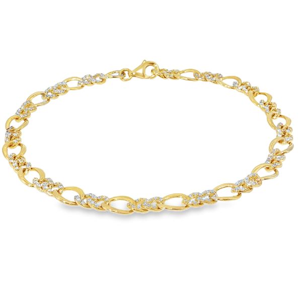 Diamond Pave Link Bracelet Image 2 Baxter's Fine Jewelry Warwick, RI