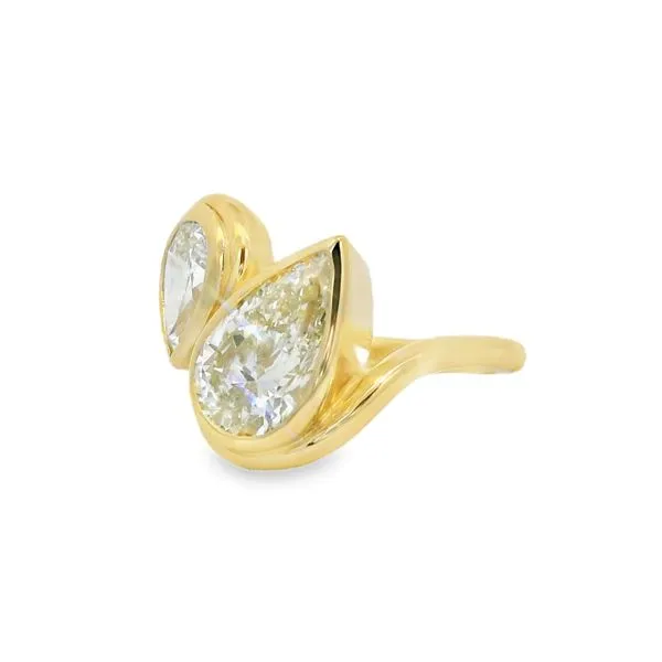 Pear Toi et Moi Ring Image 2 Baxter's Fine Jewelry Warwick, RI