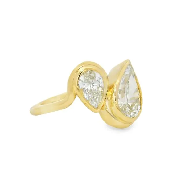 Pear Toi et Moi Ring Image 3 Baxter's Fine Jewelry Warwick, RI