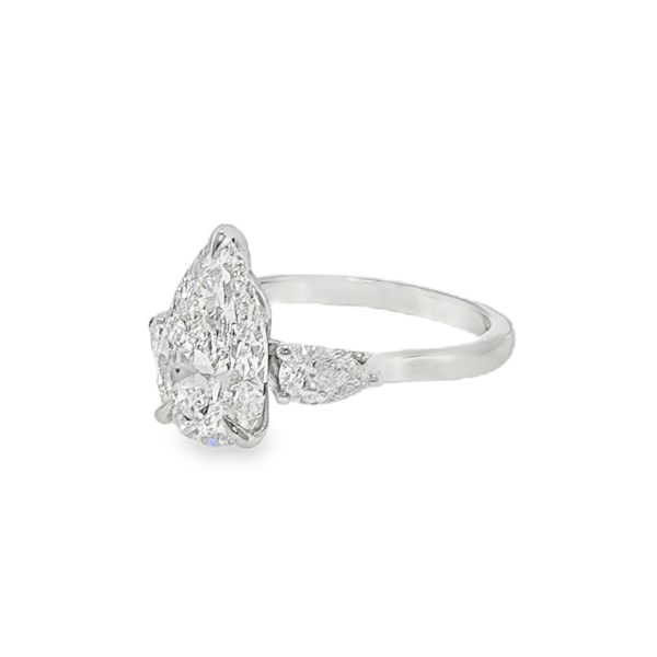 Lab Grown Three Stone Engagement Ring Image 2 Baxter's Fine Jewelry Warwick, RI