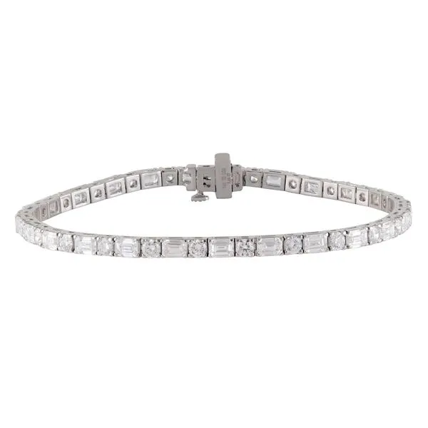 Lab Grown Emerald Cut and Round Diamond Tennis Bracelet