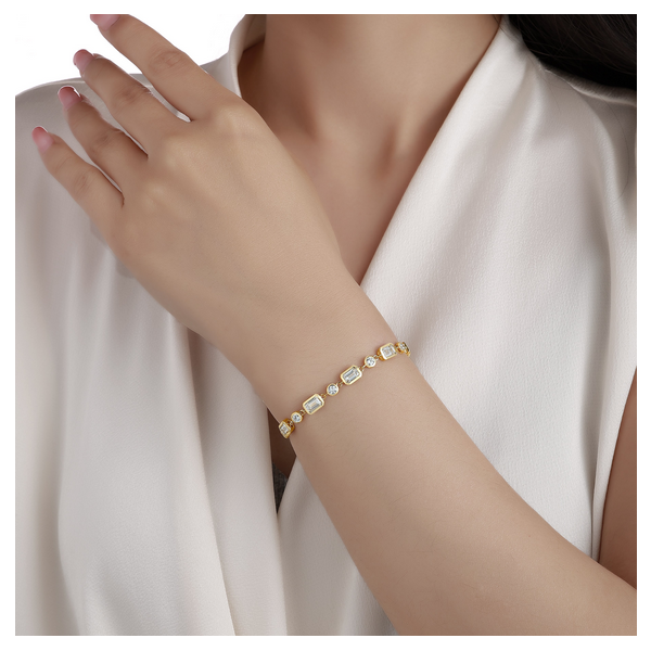 Lab Grown Diamond Bezel Tennis Bracelet Image 2 Baxter's Fine Jewelry Warwick, RI