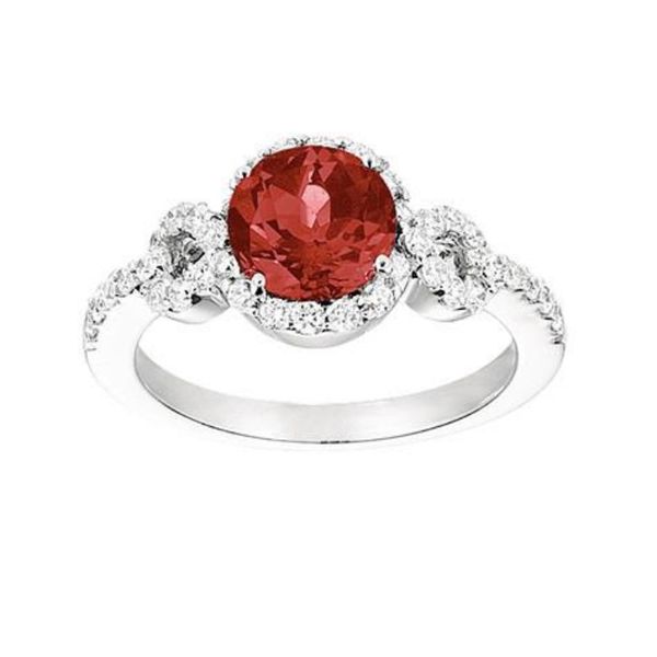 Round Ruby Ring Baxter's Fine Jewelry Warwick, RI