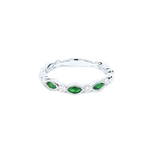 Emerald and Diamond Ring Baxter's Fine Jewelry Warwick, RI
