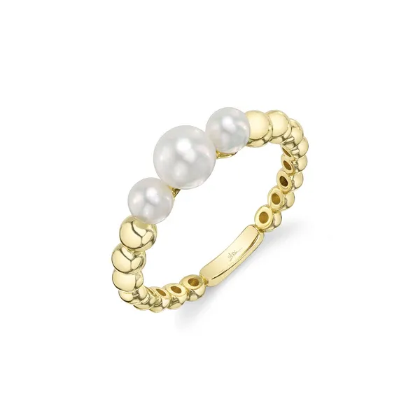 Three Stone Pearl Ring