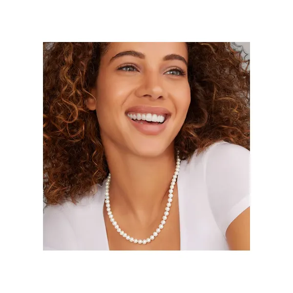 Small Pearl Necklace