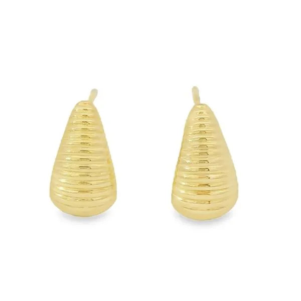 Ribbed Hoop Earring