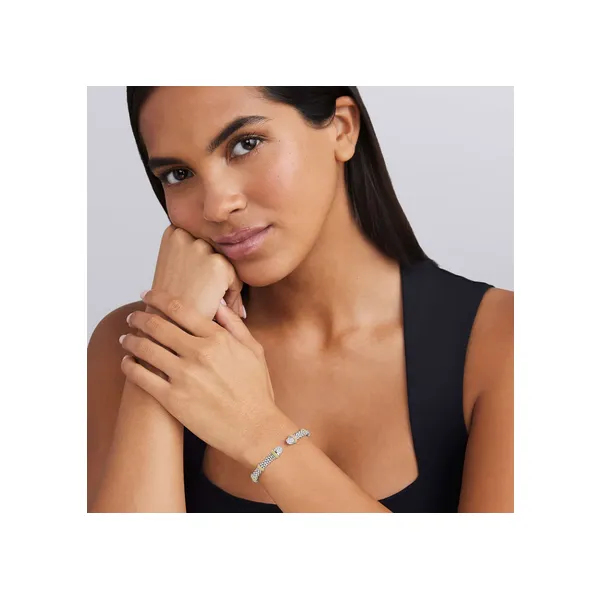 Two-Tone Caviar Diamond Versa Torque Bracelet