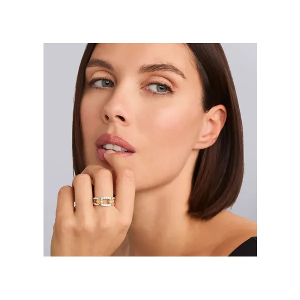 Two-Tone Link Diamond Ring