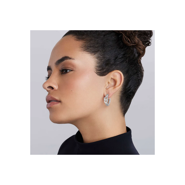 Silver Interlocking Diamond Hoop Earring Image 2 Baxter's Fine Jewelry Warwick, RI