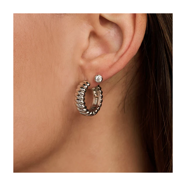 Vintage Ribbed Hoops Image 2 Baxter's Fine Jewelry Warwick, RI