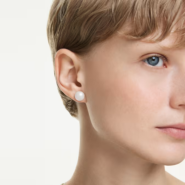 Matrix Crystal Pearl Stud Earrings Image 2 Baxter's Fine Jewelry Warwick, RI