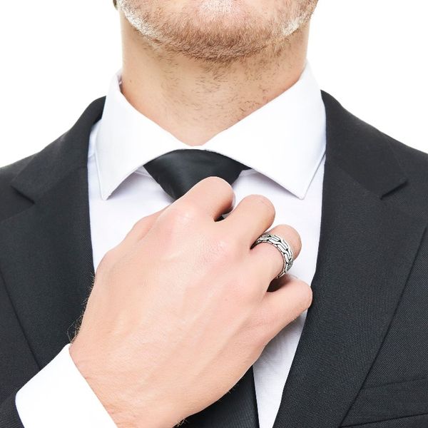 Classic Chain Ring Image 2 Baxter's Fine Jewelry Warwick, RI