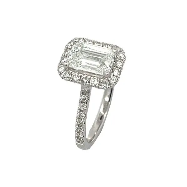 Engagement Ring Bay Area Diamond Company Green Bay, WI