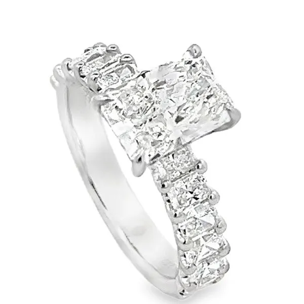 Engagement Ring Bay Area Diamond Company Green Bay, WI