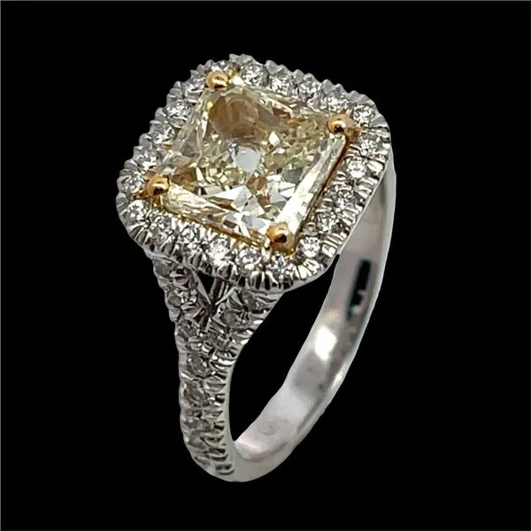 Engagement Ring Bay Area Diamond Company Green Bay, WI