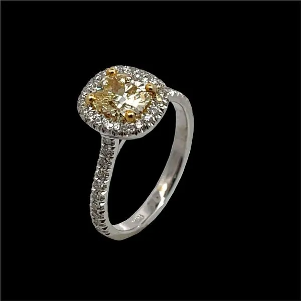 Engagement Ring Bay Area Diamond Company Green Bay, WI