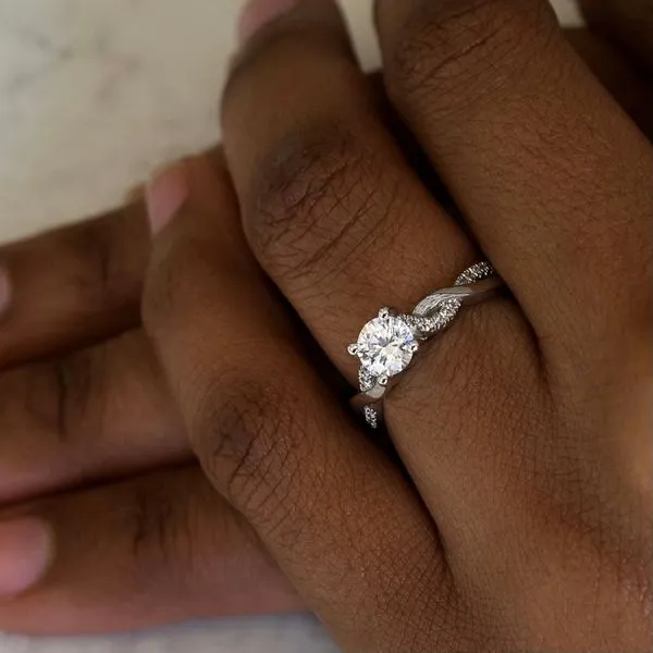 Martin Flyer Engagement Ring Image 2 Bay Area Diamond Company Green Bay, WI