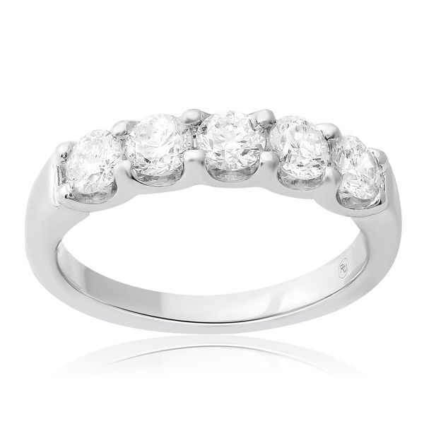 14kt White Gold 5-Stone 1.04cttw Diamond Band Image 2 Becky Beauchine Kulka Diamonds and Fine Jewelry Okemos, MI