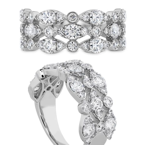 Hearts on Fire Bezel Regal Triple diamond ring Image 4 Becky Beauchine Kulka Diamonds and Fine Jewelry Okemos, MI
