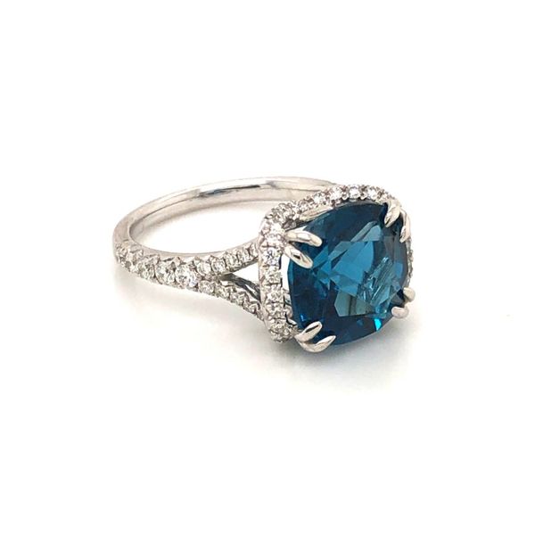 Fashion Ring Image 2 Becky Beauchine Kulka Diamonds and Fine Jewelry Okemos, MI