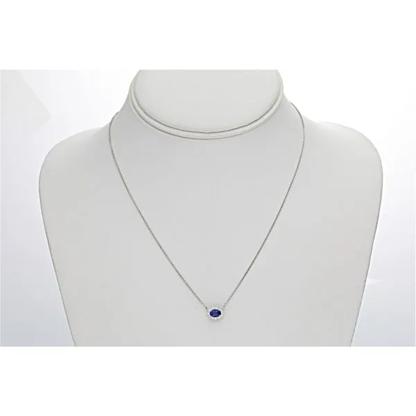 18kt White Gold Saphire and Diamond Halo Necklace