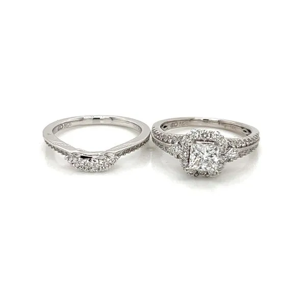 Engagement Ring Becker's Jewelers Burlington, IA