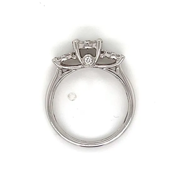 Engagement Ring Image 4 Becker's Jewelers Burlington, IA