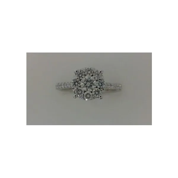 Engagement Ring Becker's Jewelers Burlington, IA