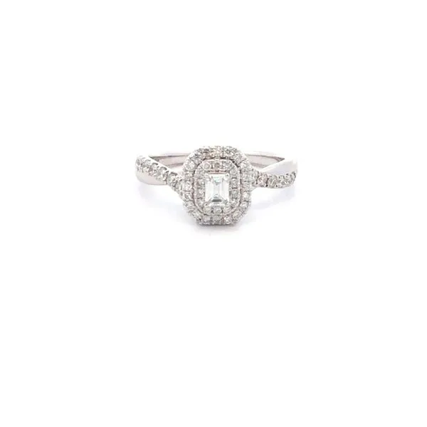 Engagement Ring Becker's Jewelers Burlington, IA