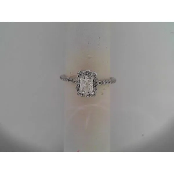 Engagement Ring Becker's Jewelers Burlington, IA