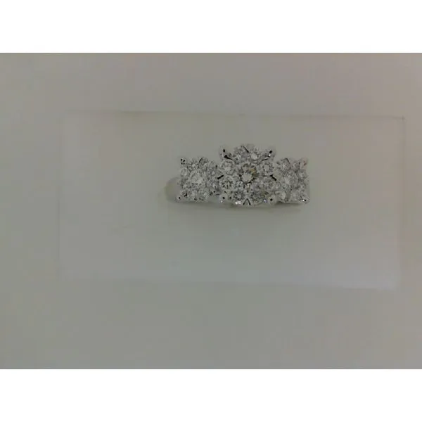 Engagement Ring Becker's Jewelers Burlington, IA